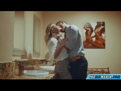 ❤️ When a busty blonde seduces you in a public restroom ❌ Fucking at porn en-us.xxxtun.ru